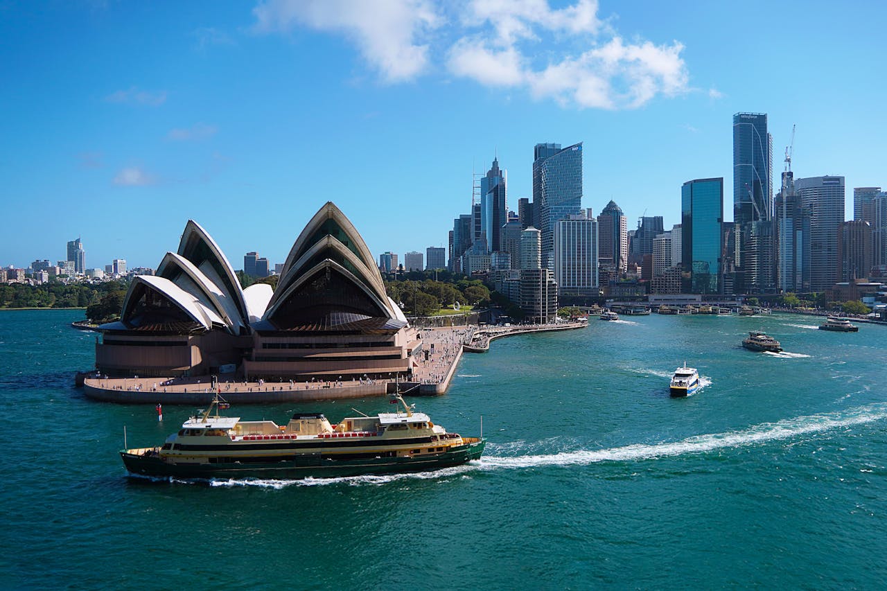 Sydney (SYD)